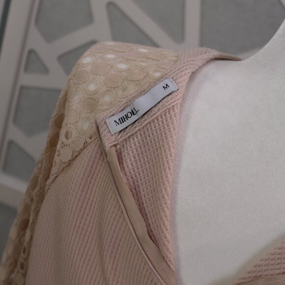 MIHOLL Women’s Long Sleeve Lace Casual Loose Blouses T Shirts Medium - Picture 6 of 13